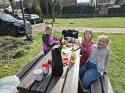 K800_6777cc92-7d56-4476-a492-0911adc1fb0c